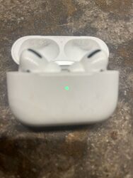 Apple AirPods Pro  2 mit MagSafe Ladecase