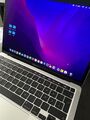 Apple MacBook Pro 13 (2020) Apple M1 8 Core 8GB Ram 512GB SSD Space Gray