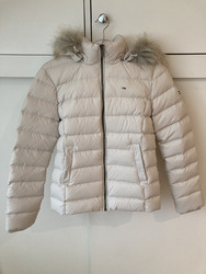 Tommy Hilfiger Down Jacket Teenage Girl / Women's -- XS Women's -- New