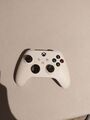 Microsoft Xbox Series X/S Wireless Controller - Robot White