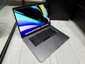 Apple MacBook Pro Retina 16“ 2019 512GB SSD 16GB Ram 2,4GHz 8-Core i9 5300M 4GB