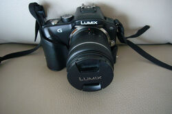 Lumix Panasonic DMC - G 3   Full HD  Kamara