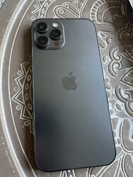 iPhone 12 Pro Max 256GB 84% Batteriezustand.