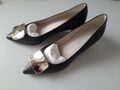 NEU Pumps Madeleine elegant schwarz mit großer silberner Schnalle Gr. 37 Schuhe