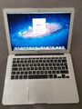 Apple MacBook Air 13,3 Zoll (128GB SSD, Intel Core i5 1,7 GHz, 4GB RAM)