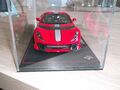 BBR 1:18 Ferrari 812 Competizione 2021 Rosso Corsa mit Vitrine      Neu OVP!!!!!