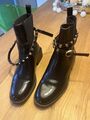 ZARA Chelsea Boots Stiefeletten Gr. 38 Lackleder schwarz