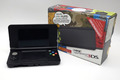 New Nintendo 3DS Spielkonsole - matt schwarz/grau - bunte Tasten · mit OVP