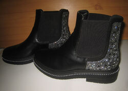 Stiefeletten / Boots - Gr. 38 - Schwarz mit Strass und Nieten - Neuwertig