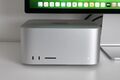 Apple Mac Studio (512GB SSD, Apple M1 Max, 32GB RAM) Desktop - Silber - mit OVP