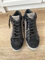 Paul Green Sneaker Gr  40 (UK 6,5) Schwarz Grau Metallic Mit Nieten Und Lack