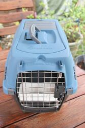 FLUGBOX KATZEN TRANSPORT BOX PETMATE KENNEL CAB KUNSTSTOFF BLAU/GRAU, FUTTER-BOX