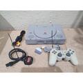 Sony Playstation 1 SCPH-9002 Videospielkonsole grau 10W PAL mit Zubehör