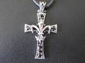Kreuz mit Fleur de Lies und schwarzen Zirkonias 925'er Silber Anhänger / x201