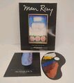 Auktionskatalog mit Lesezeichen Sothebys Man Ray März 1995 