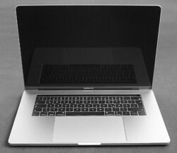 Apple MacBook Pro 2019 15" QWERTZ A1990 2,6GHz 6core i7 16GB RAM 512GB spacegrey