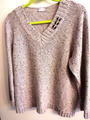 BEIGE FARBENER PULLOVER, V-AUSSCHNITT, METALLISIERTES GARN,