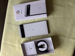 Google Pixel 6 a - 128GB - Grau hell  (Ohne Simlock) (Dual-SIM)