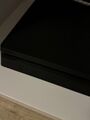 Sony PlayStation 4 Slim 500GB Spielkonsole - Schwarz 2 Controller