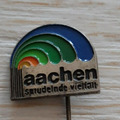 Souvenir-Anstecker Pin Anstecknadel Aachen sprudelnde Vielfalt