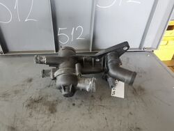 Original VW Polo 9N Fox 5Z Kühlmittelreglergehäuse Thermostatgehäuse 03C121111B