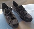 Marco Tozzi Plateau Sneaker  Gr 41 schwarz mit Sternchen, wie neu