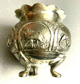 Silver Repousse Pot 3 Beine Wildtiere S75 kleine Vase Urne Stativ 