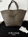 Original Céline Phantom Cabas Shopper (Small) im Full Set in taupe