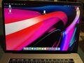 Apple MacBook Pro 15 Zoll (256GB SSD, Intel Core i7 8. Gen, 4,10GHz, 16GB, Touch