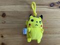 Pikachu Kuscheltier - Pokemon Stofftier, Plüschtier Anhänger Figur 10cm Nintendo