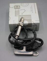 Original Mercedes-Benz NOX-Sensor, Abgasleitung vorne. E-Klasse W213, W238