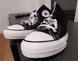 Converse Chuck Taylor All Star, Gr. 42 Wide, breite Variante, Neu, Schwarz