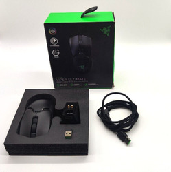 Razer Viper Ultimate Gaming-Maus - Schwarz (RZ01-03050100-R3G1) TOP ZUSTAND