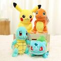 Pokemon Plüsch-Figuren 20-26 cm Pikachu Glumanda Schiggy Bisasam Kuscheltier NEU