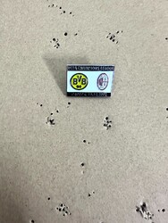 Brosche Pin Abzeichen Borussia Dortmund Mailand Vintage No Trikot Matchworn