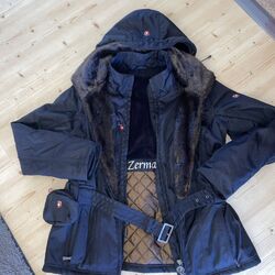 WELLENSTEYN - hochwertige Outdoorjacke "ZERMATT" black mit Tasche DamGr. M TOP!