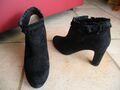 Wunderschöne schwarze original UNISA Wildleder Stiefelette / Stiefel  Gr. 37 