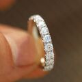 3,2 TCW Round Cut Moissanite Classic Eternity Ehering 14K Weißgold plattiert