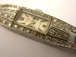 antike Armbanduhr Artdeco mit Diamantbesatz mechanisch  