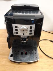 DeLonghi Magnifica S ECAM 22.110.B Kaffeevollautomat - Schwarz