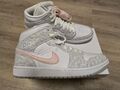 NEU & OVP - Nike Air Jordan 1 MID SE / EU 42,5 / LT Iron Ore / Atmo-White