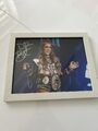 AEW All Elite Wrestling Britt Baker Autogramm Bild 