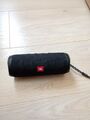 JBL Flip 5 Tragbarer Bluetooth-Lautsprecher - Schwarz