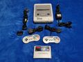 Super Nintendo Konsole komplett mit 2 Controller und Super Mario World - SNES