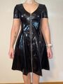 Minikleid Lederkleid Lack Reißverschluß Gr 40 / L schwarz