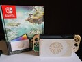 Nintendo Switch OLED Legend of Zelda Tears of the Kingdom Edition Spielekonsole