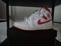 NIKE AIR JORDAN 1 MID SE - Sneaker high - weiß/rot Gr. 42