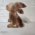 Osterhase  aus Holz als Deko zu Ostern