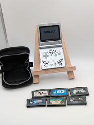 Nintendo GameBoy Advance SP Tribal Edition + 7 Spiele Top Zustand 