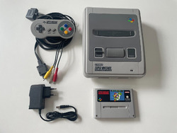 Super Nintendo / SNES + original Controller + Kabel + Super Mario World #1